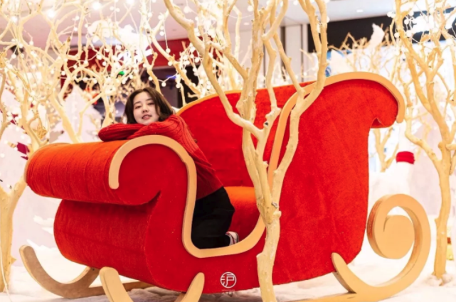  上海晶品购物中心 美陈网站 美陈前沿 