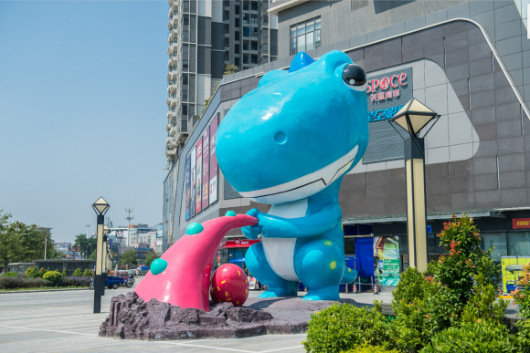  顺德奥园广场 美陈网站 美陈前沿 