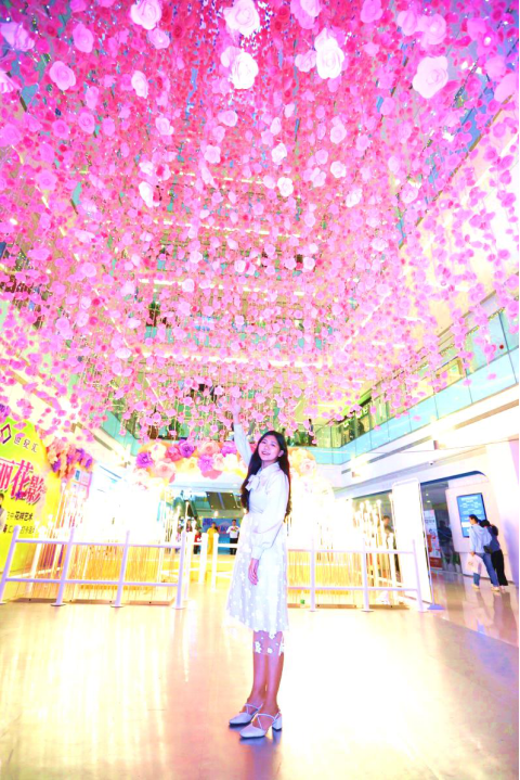  深圳世纪汇 美陈网站 美陈前沿 