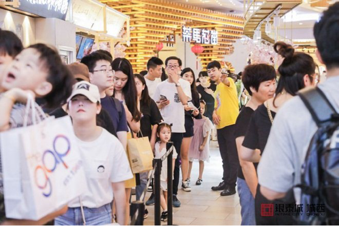  杭州城西银泰城 美陈网站 美陈前沿 