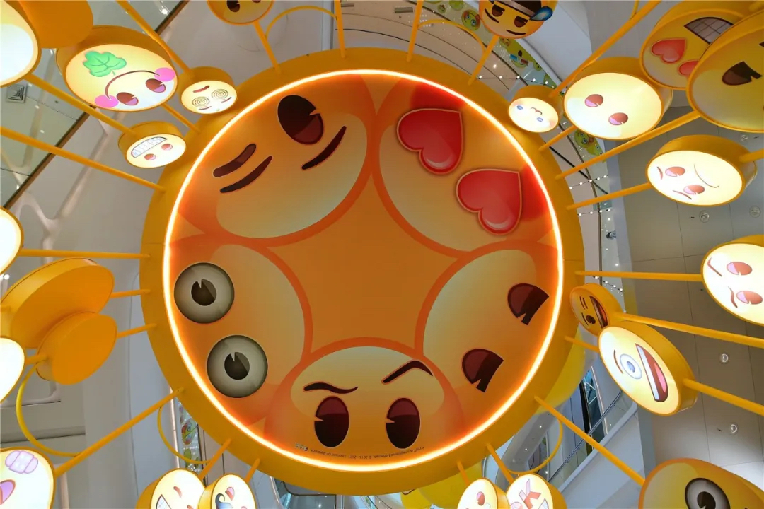 最潮IP emoji重磅打造emoji park活动策划，速来观摩打卡 美陈网站 美陈前沿 