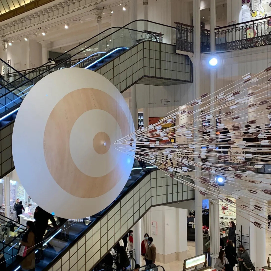 听说这个巨型展览活动策划装置«欲望亚马逊L'Amazone Erogène»意义非凡 美陈网站 美陈前沿 