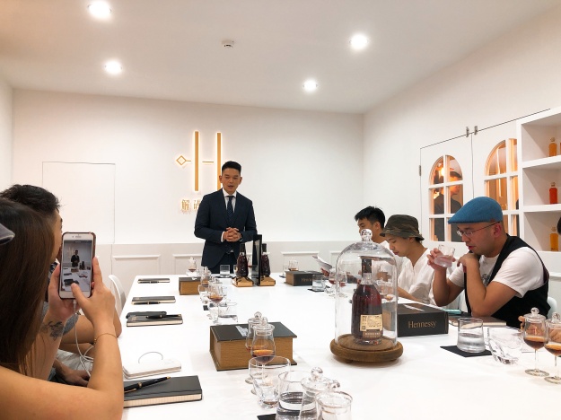 解码轩尼诗互动体验特展，演绎“越混搭越浪漫”的摩登食尚生活 美陈网站 美陈前沿 