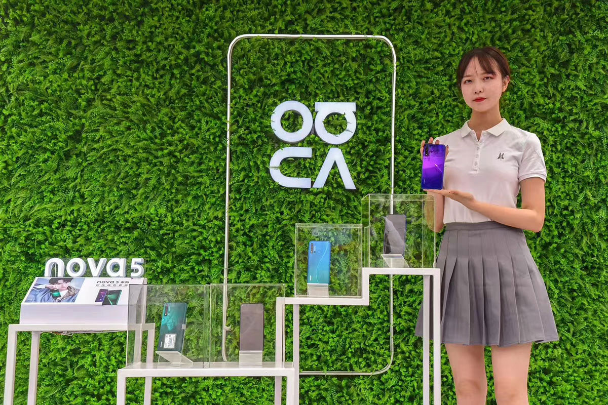 “你比夜色更美”华为nova5城市大篷车快闪店 美陈网站 美陈前沿 