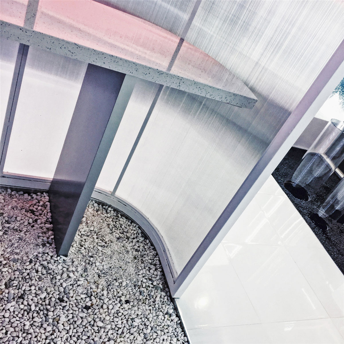 Easternsoo快闪店活动以一个未来感的容器体现了一个生态系统 美陈网站 美陈前沿 