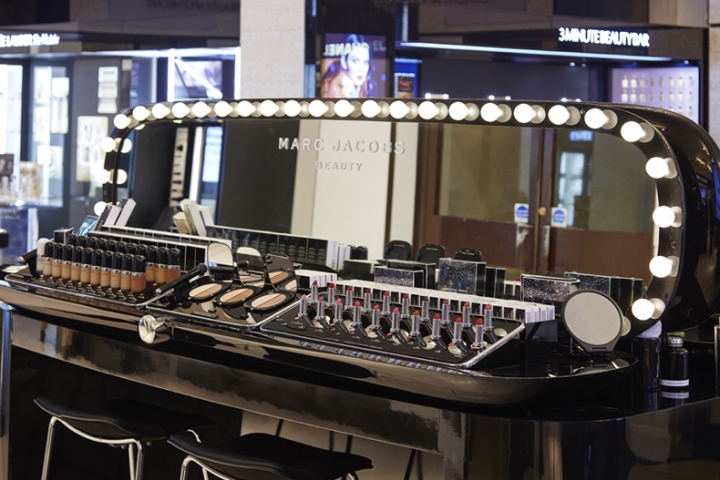 快闪店活动估计没办法再闪了吧，这些都太优秀了呢 美陈网站 美陈前沿 