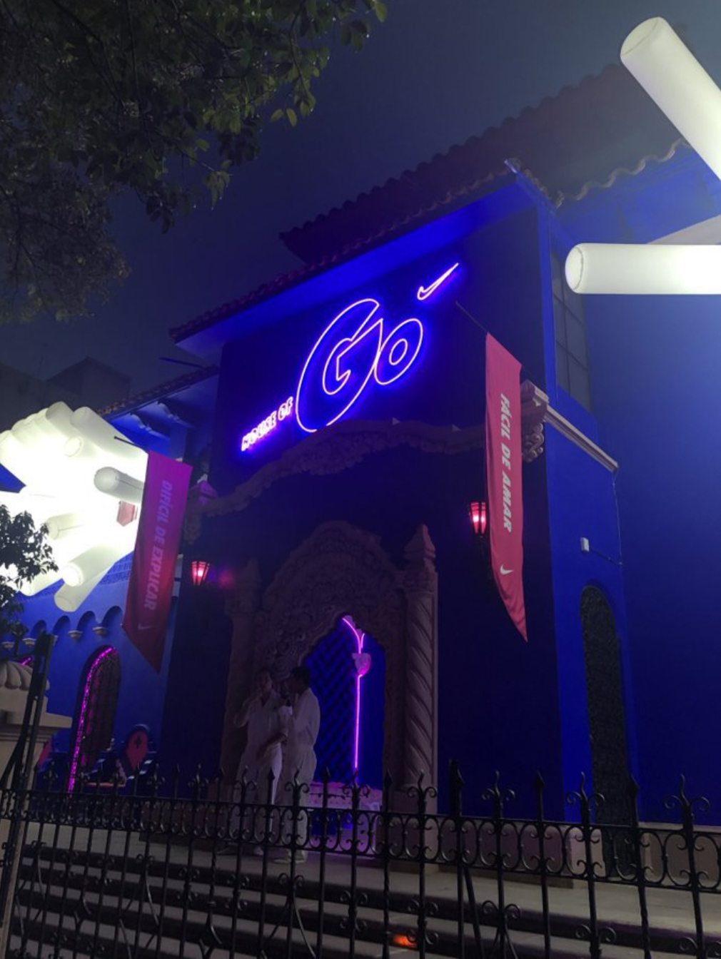 芝加哥快闪店活动策划了一个多彩的卡通仙境，在这里跑步可美了 美陈网站 美陈前沿 