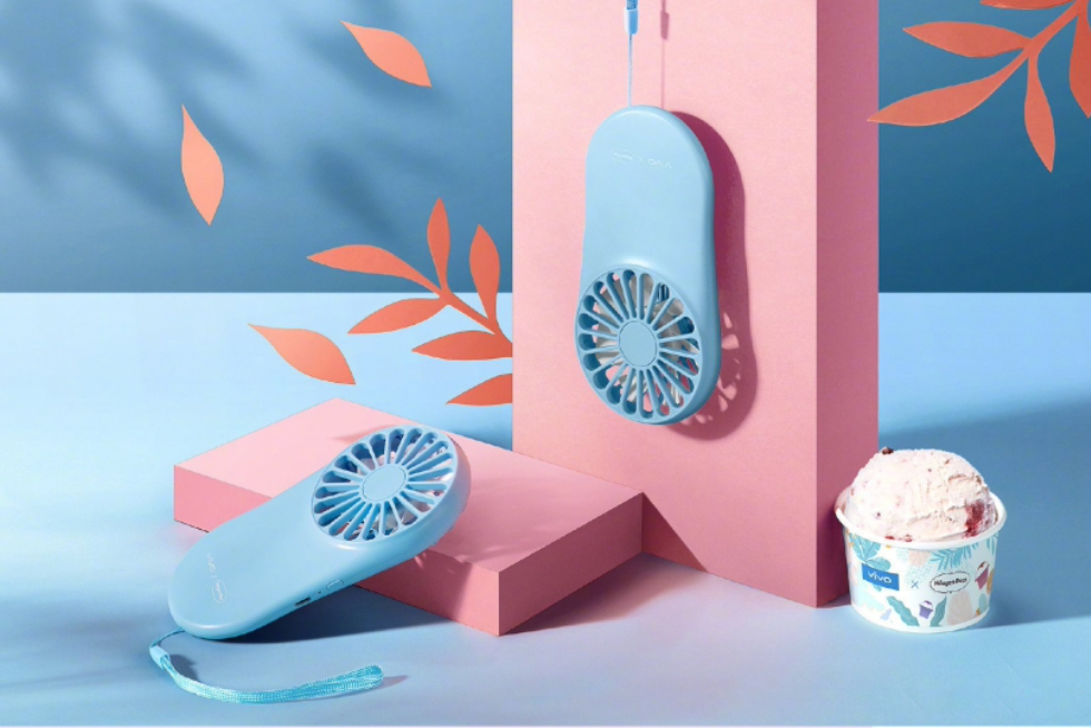 手机快闪店活动请了雪糕姑娘给你解解暑，满满都是幻彩冰爽 美陈网站 美陈前沿 