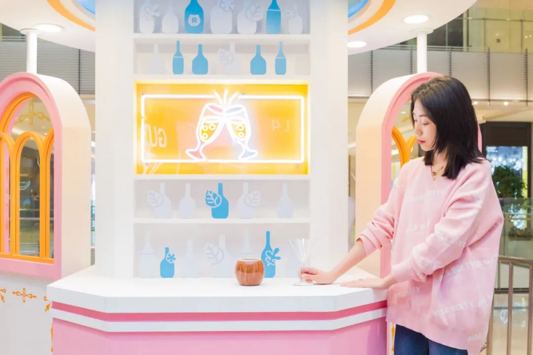 高颜值卡通主题沉浸式快闪店展览活动太粉嫩了，惊喜萌力来袭 美陈网站 美陈前沿 