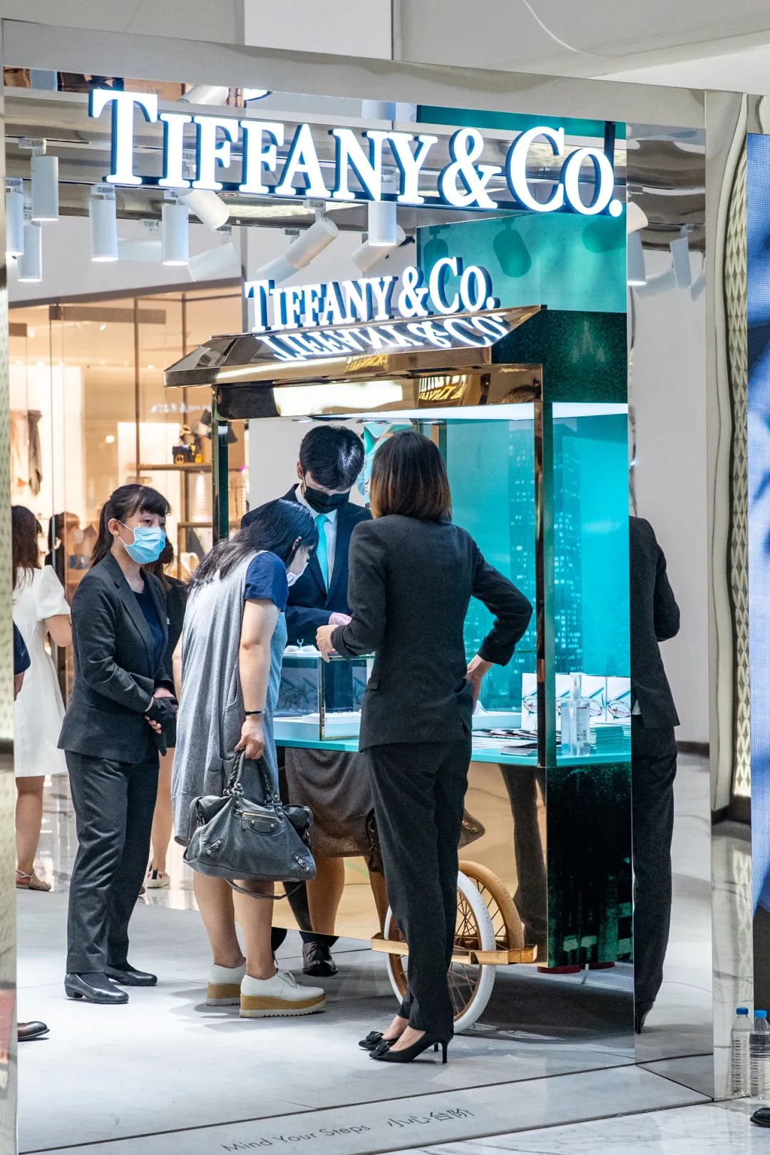 Tiffany限时体验展览活动把广告大片中的摩登纽约变为了现实，酷！ 美陈网站 美陈前沿 