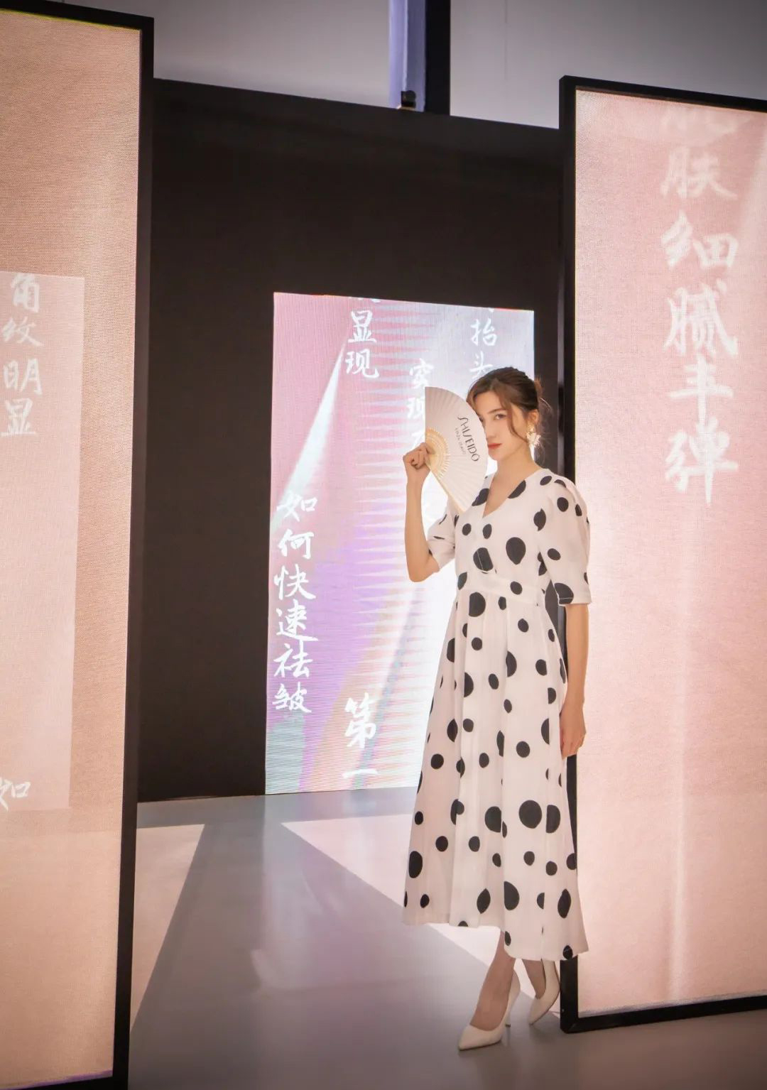 智能与艺术跨界碰撞的活动策划是资生堂与teamLab的携手 美陈网站 美陈前沿 