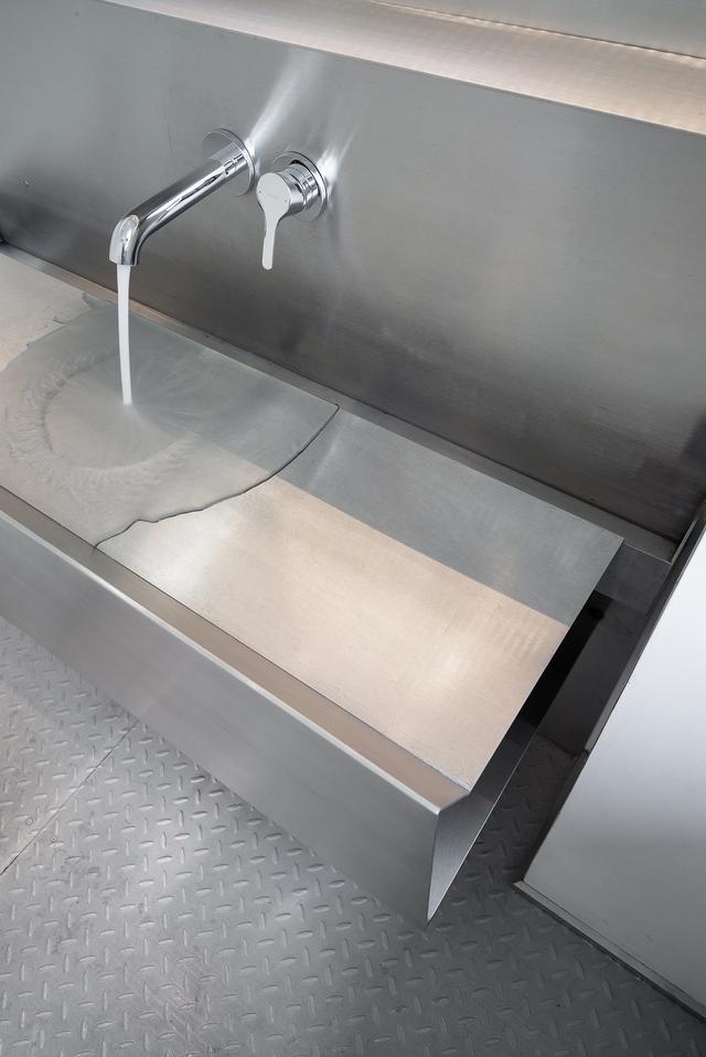 实验室主题的潮牌集合快闪店展览活动策划太街头范了，酷！ 美陈网站 美陈前沿 