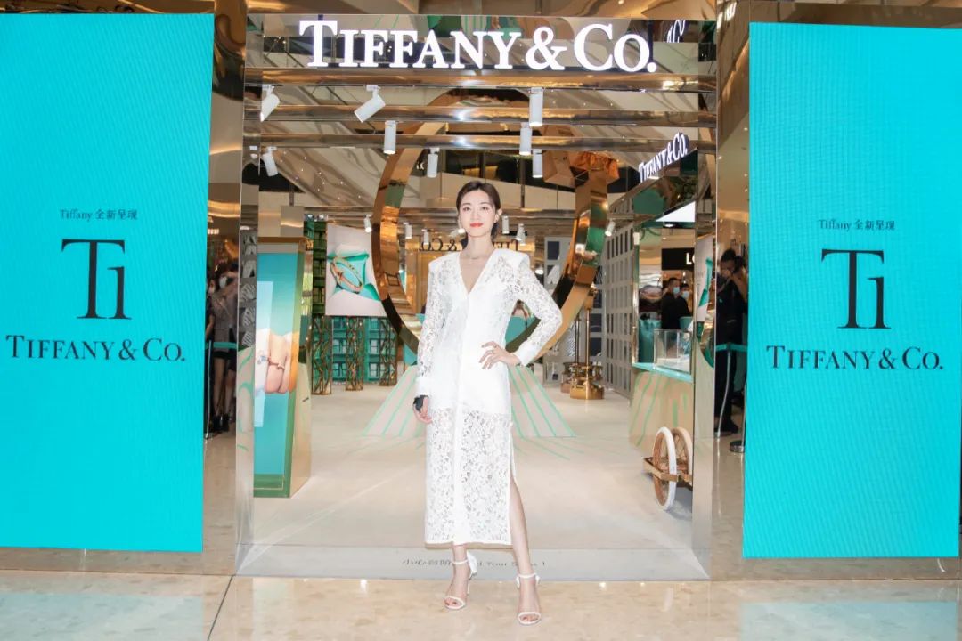 Tiffany T1系列限时体验展览活动策划还原了广告大片中的纽约都市 美陈网站 美陈前沿 