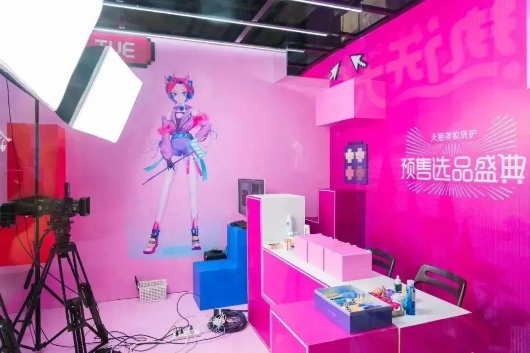 天猫双十一预售选品快闪店活动策划满屏的珊瑚红太震撼了 美陈网站 美陈前沿 