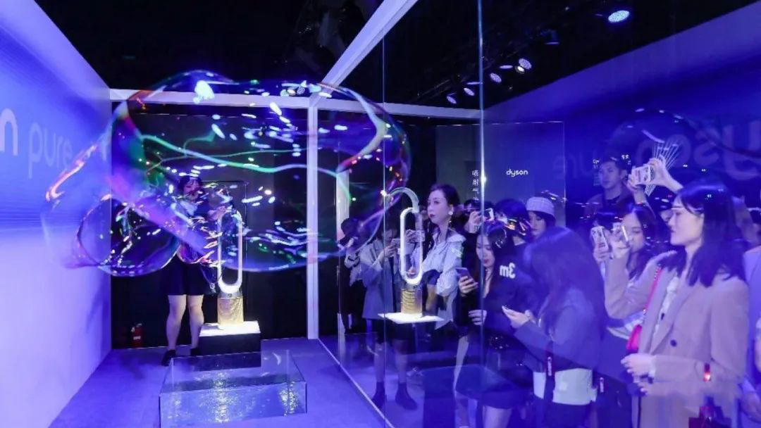 戴森一场「劲•流」气流技术沉浸体验日活动策划又刷了一波黑科技 美陈网站 美陈前沿 