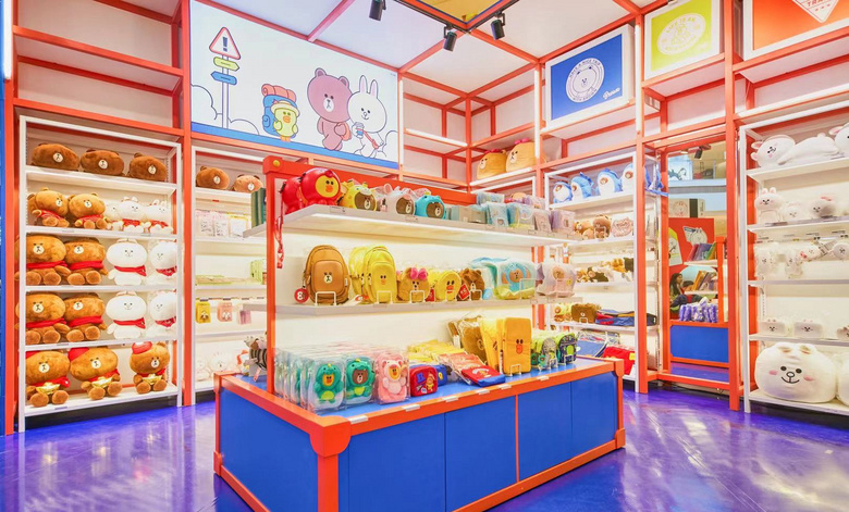 LINE FRIENDS快乐旅行快闪店活动策划精彩亮相，开启春日好时光 美陈网站 美陈前沿 