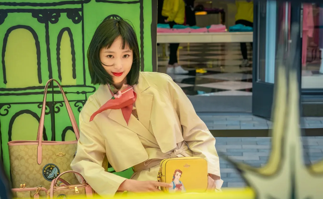 COACH×迪士尼闪耀自我魅力快闪店活动策划为你圆一场公主梦 美陈网站 美陈前沿 