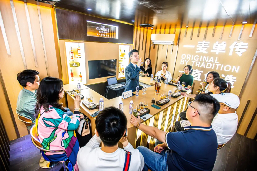 格兰威特这个「山谷酒厂」快闪店活动策划太颠覆传统了，赞！ 美陈网站 美陈前沿 