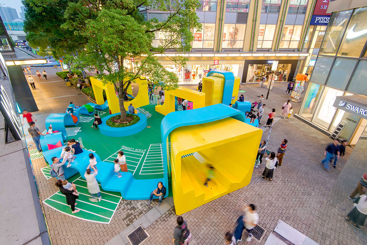 以互动为主导的美陈设计更能吸引游客驻留，同样也带动了周围的商圈 美陈网站 美陈前沿 