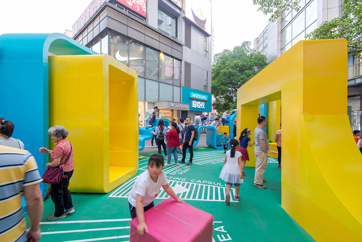 以互动为主导的美陈设计更能吸引游客驻留，同样也带动了周围的商圈 美陈网站 美陈前沿 