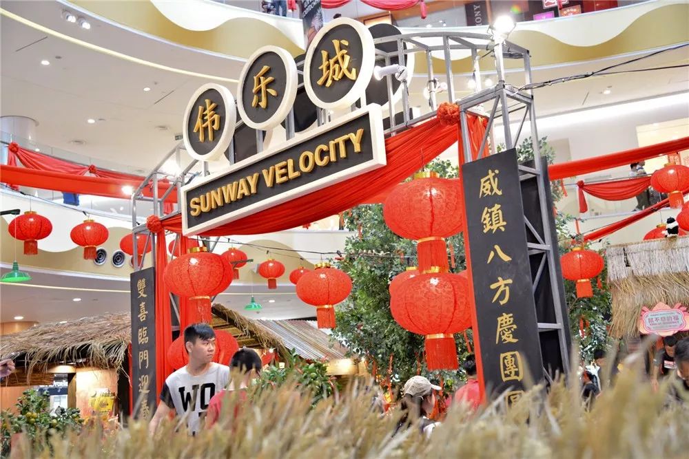 新春商场展览活动就该别开生趣，就算中西合璧也是年味十足 美陈网站 美陈前沿 