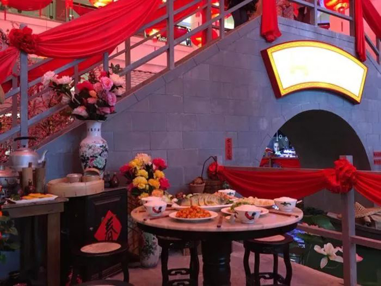 新春商场展览活动就该别开生趣，就算中西合璧也是年味十足 美陈网站 美陈前沿 