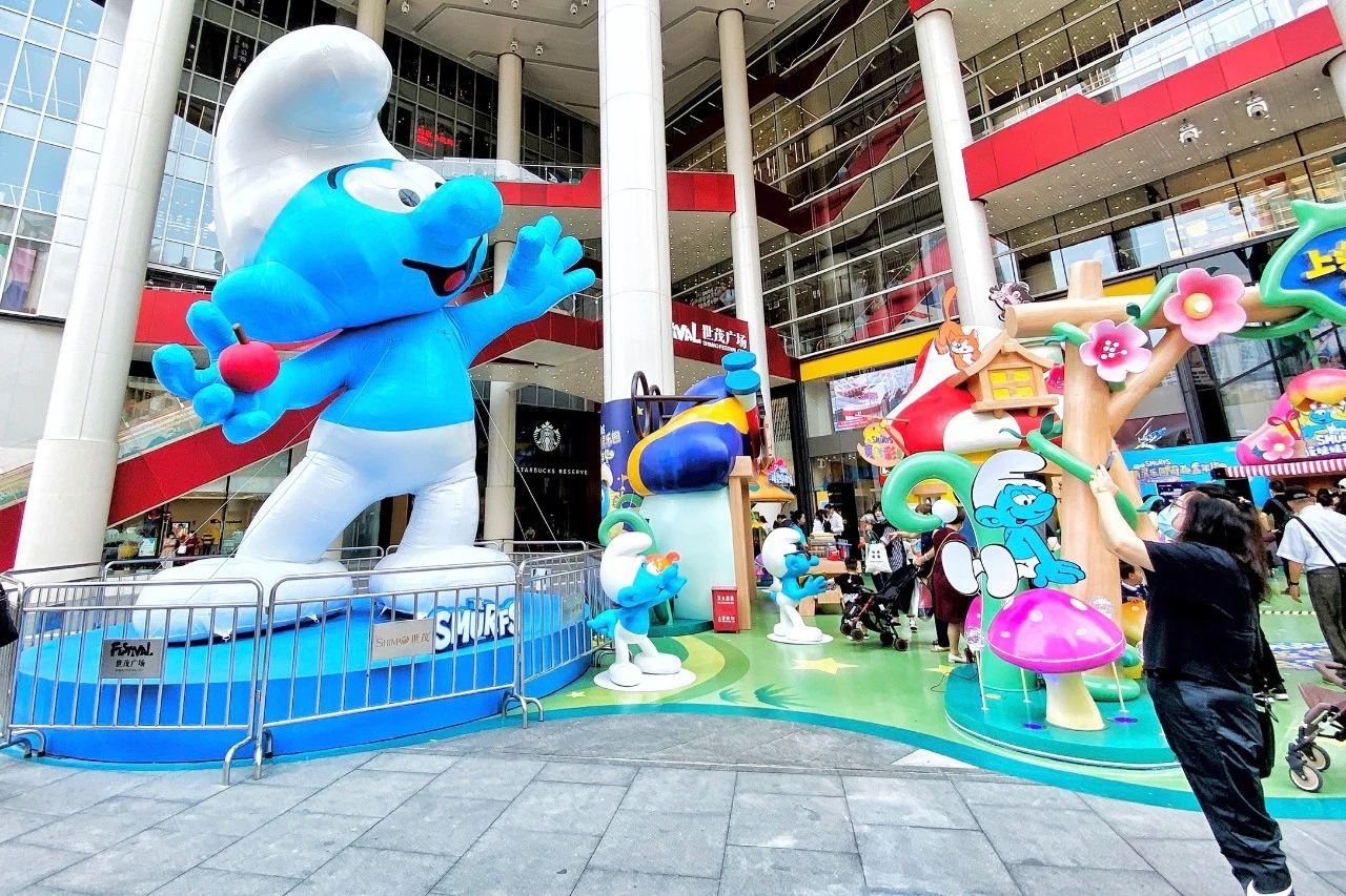 蓝精灵主题嘉年华活动开启游园互动活动，策划的6大打卡展区好吸睛 美陈网站 美陈前沿 