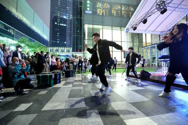 安义夜巷六大板块全面升级，重解锁多元文化和趣味互动社交生活场 美陈网站 美陈前沿 