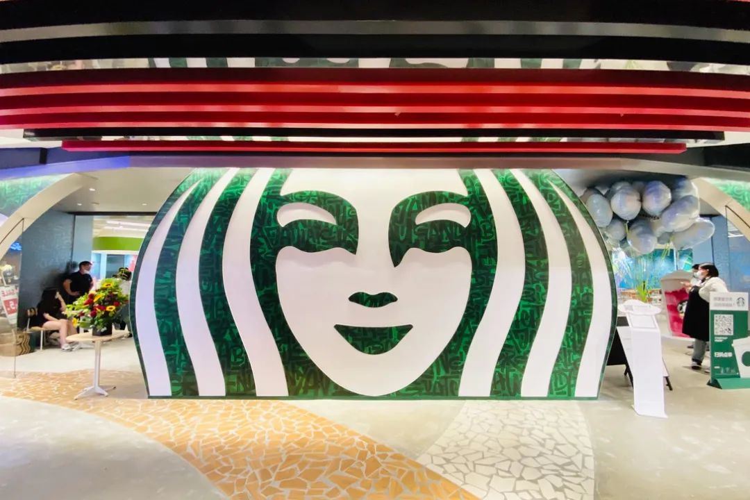 星巴克美人鱼艺术主题展览活动装置的茶云很萌萌哒 美陈网站 美陈前沿 