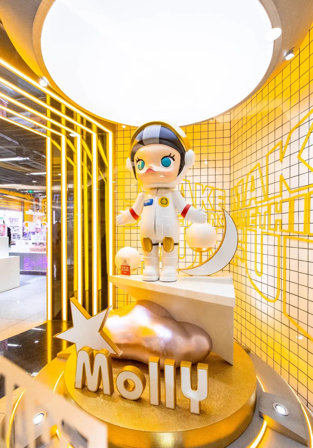 圣诞美陈星光璀璨点亮冬夜，又一精美绝伦童话镇落地了 美陈网站 美陈前沿 