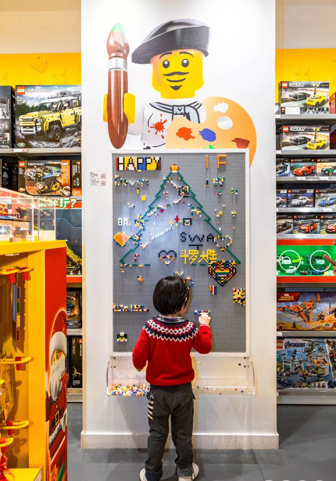 圣诞美陈星光璀璨点亮冬夜，又一精美绝伦童话镇落地了 美陈网站 美陈前沿 