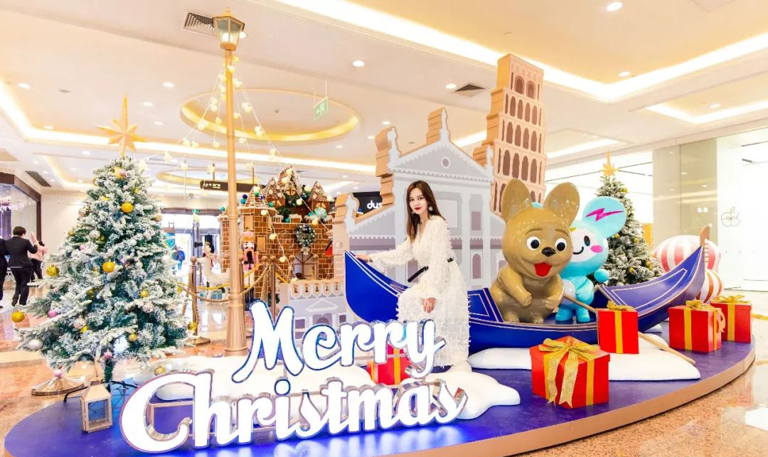 圣诞美陈星光璀璨点亮冬夜，又一精美绝伦童话镇落地了 美陈网站 美陈前沿 