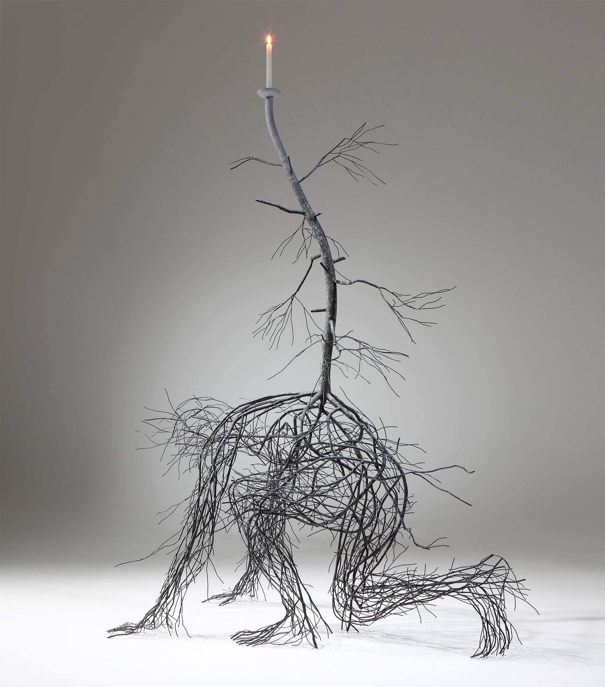 Stainless Steel Roots Sprawl Into Figurative Sculptures by Artist Sun-Hyuk Kim | 国外美陈 美陈网站 美陈前沿 