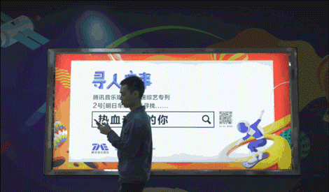 1513838256215469.gif