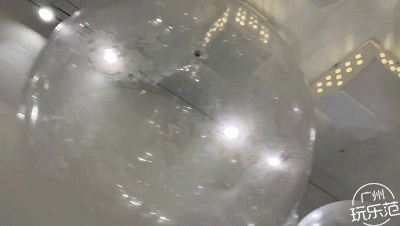 广州新拍摄地标，白色旋转楼梯免费拍！还有热气球、镜屋……