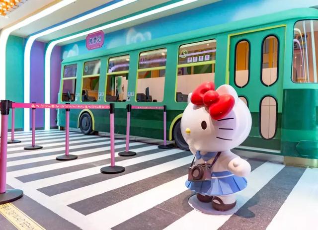 HelloKitty中国首家室内主题馆本周三开业免费玩，全攻略体验收藏