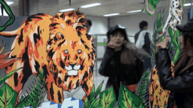 640_13.gif