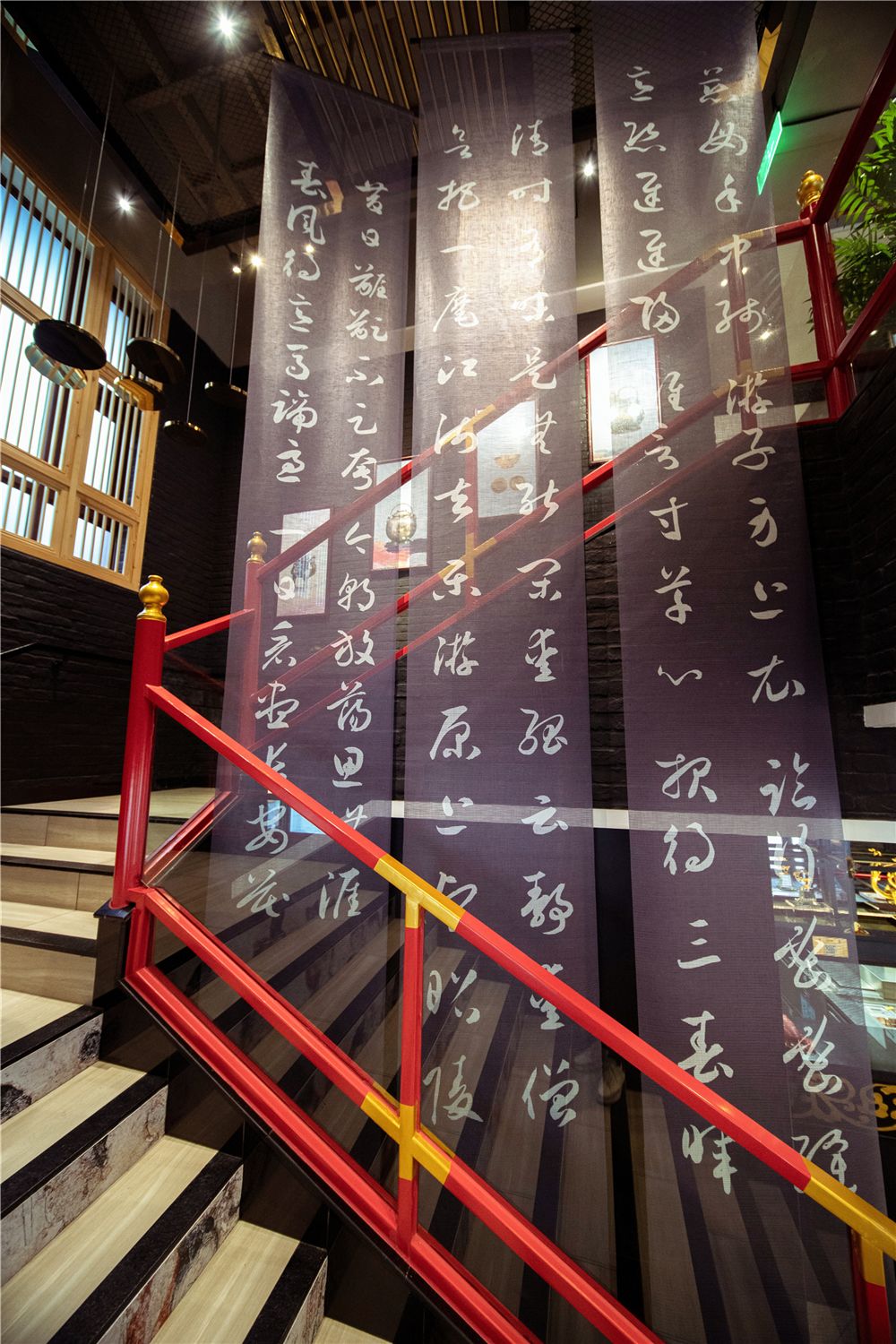 全国首家必胜客×陕西历史博物馆主题餐厅 in 西安 - 美陈网站 美陈推荐 美陈网站 美陈前沿 