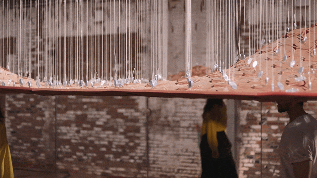 640_25.gif