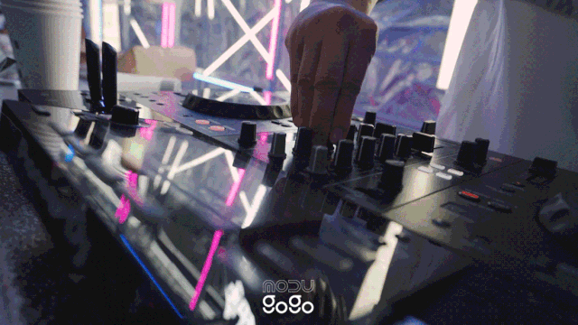 640_15.gif