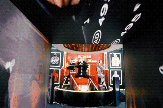 640_11.gif