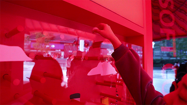 640_23.gif