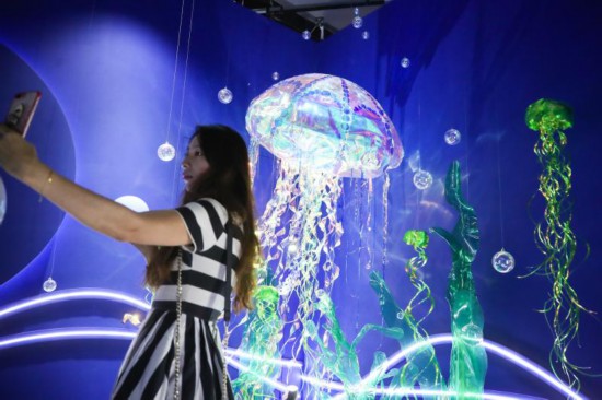 兴业太古汇化身夏日清凉疗愈地