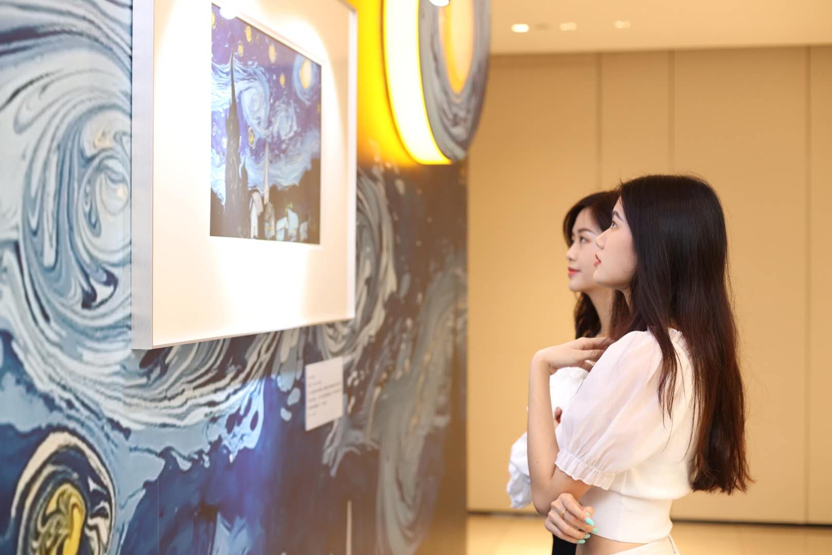 沉浸式互动体验 & 湿拓画艺术展-Garip Ay 
