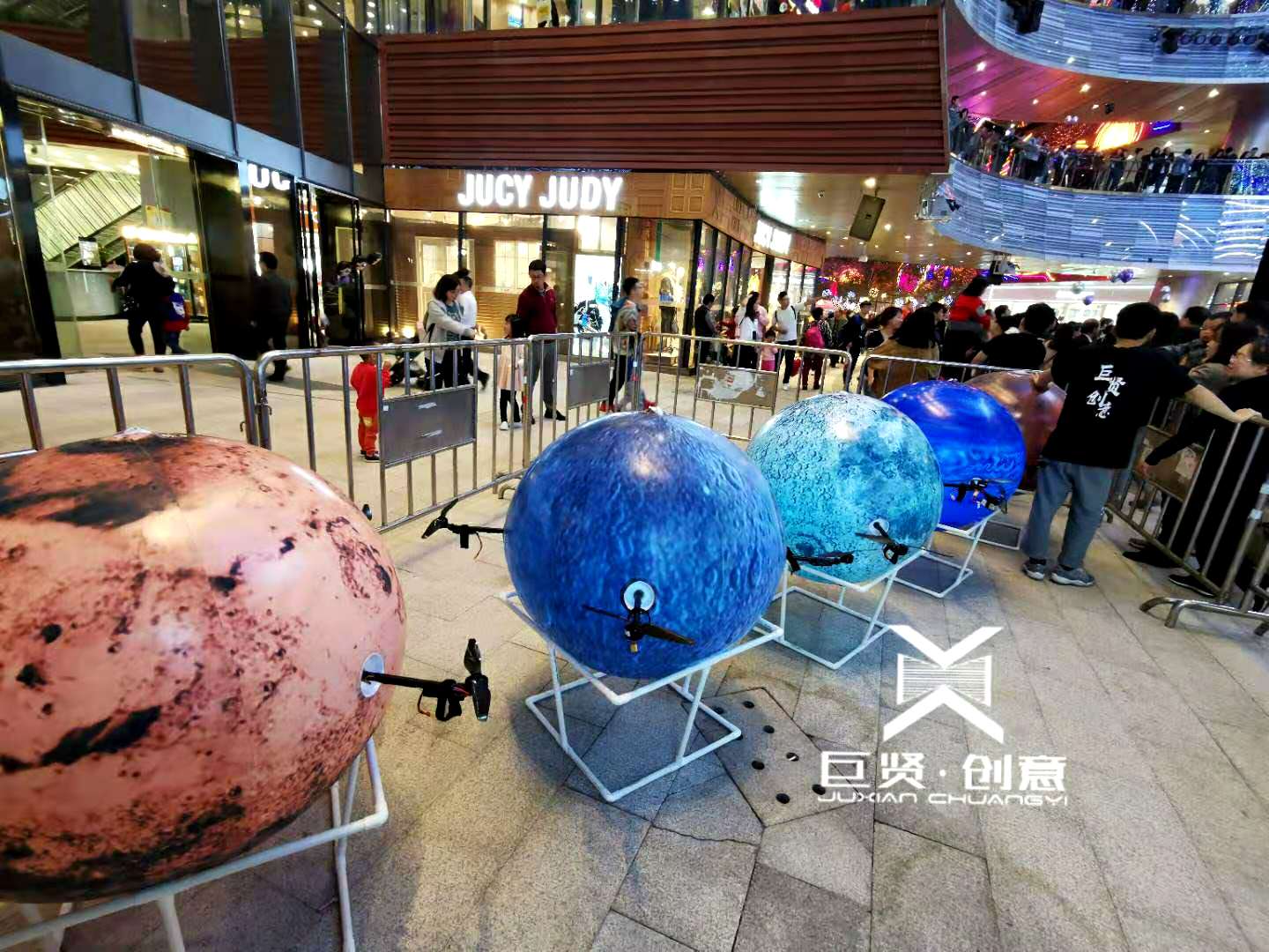 重庆无人机表演、科技飞行球