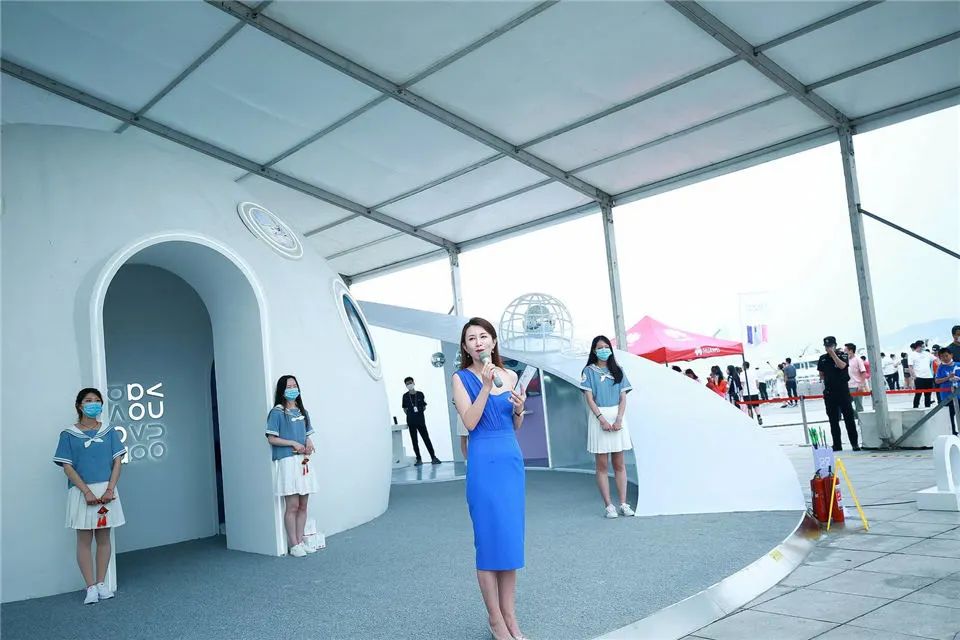 2020华为nova7大连星海广场梦幻星球馆