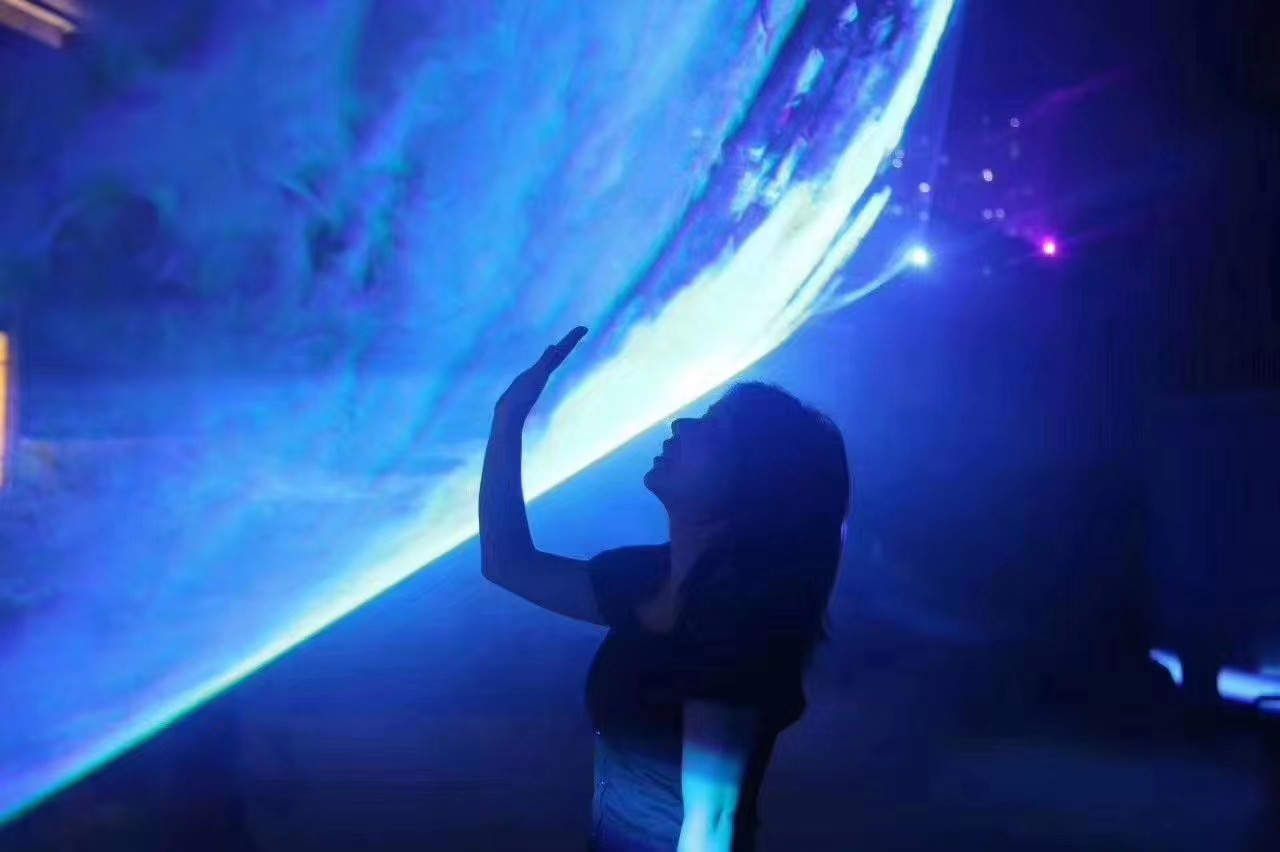 户外激光秀 30瓦全彩北极之光展示 激光秀最新推荐