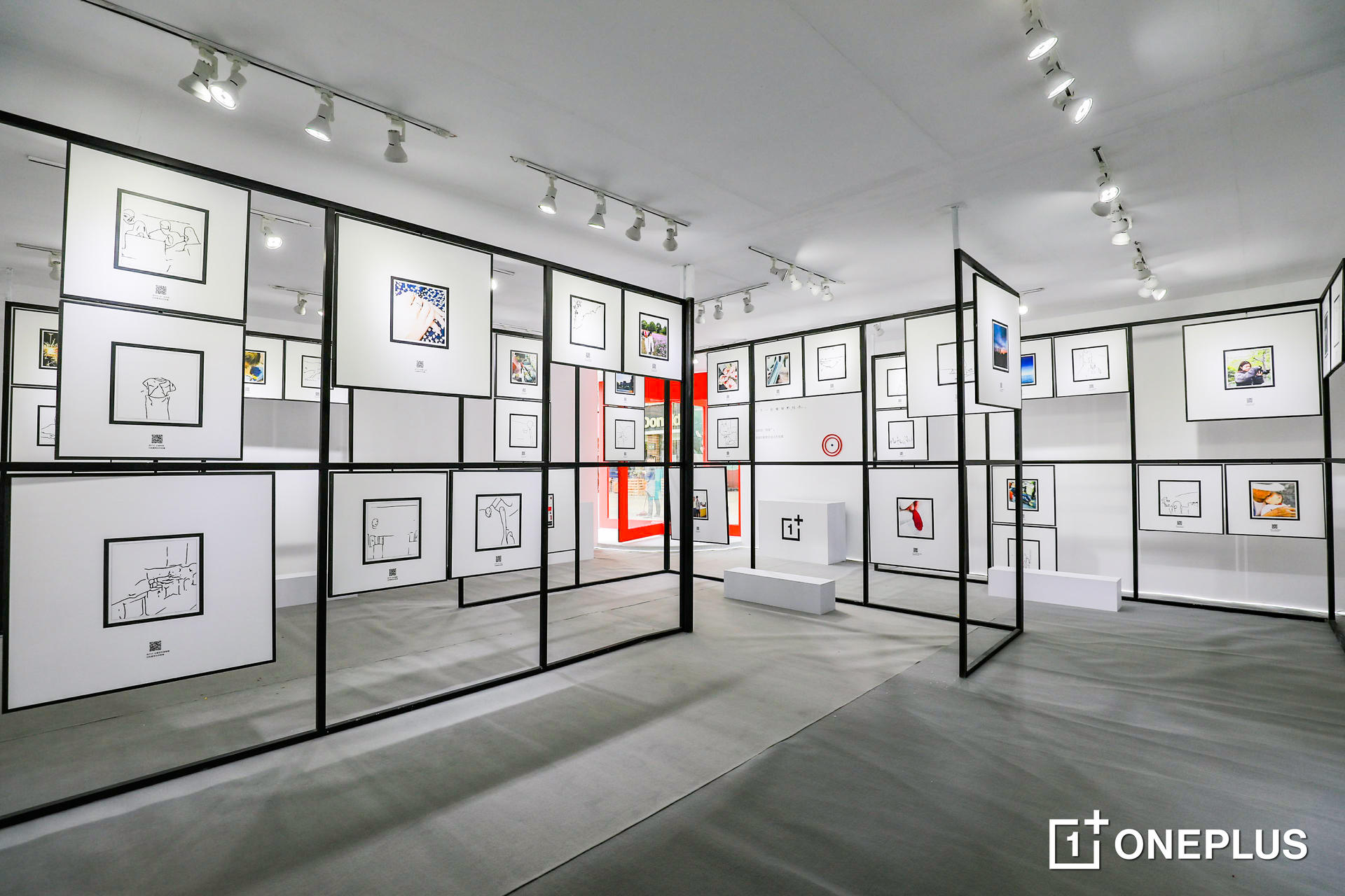 OnePlus一加「时光绘影展」