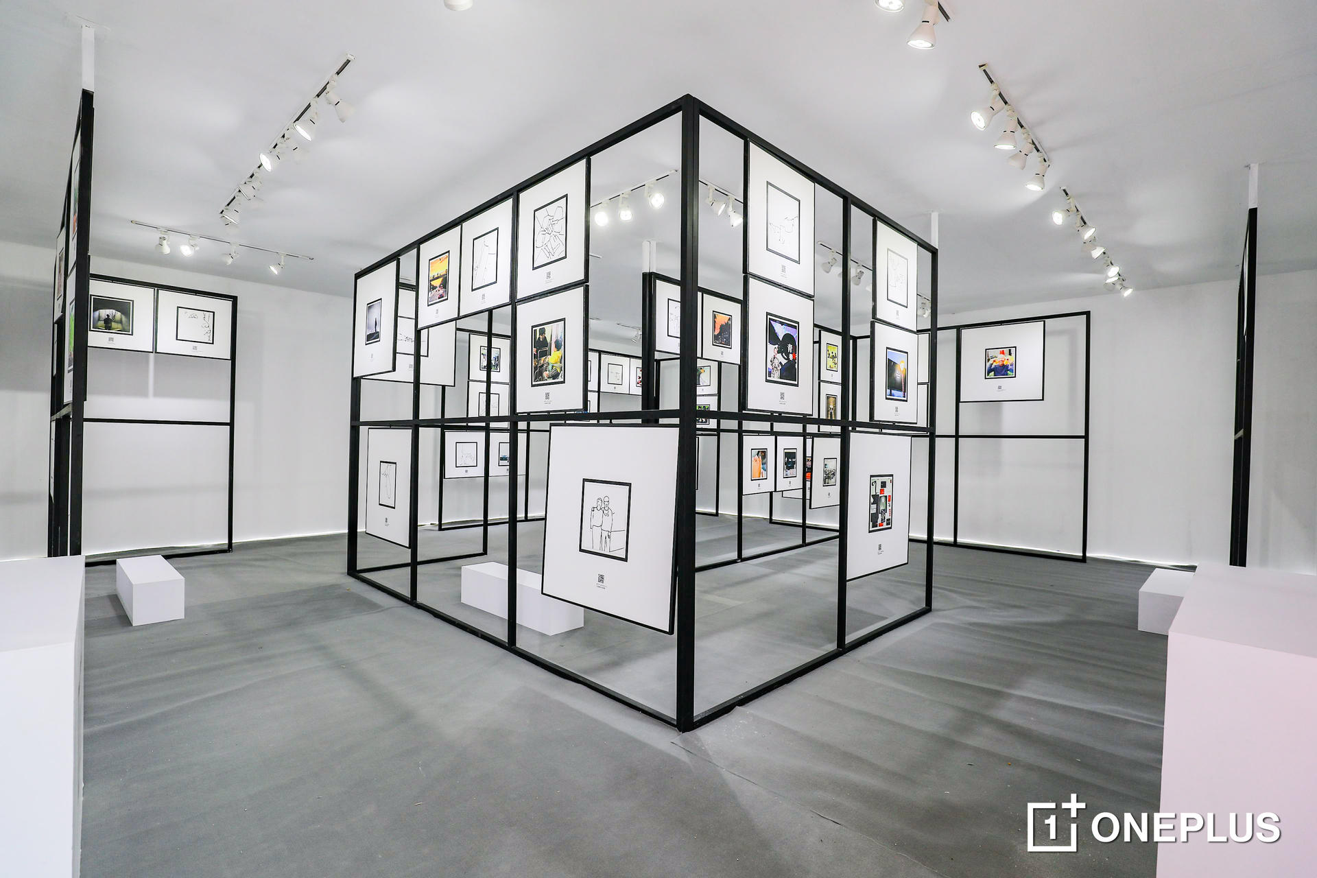 OnePlus一加「时光绘影展」