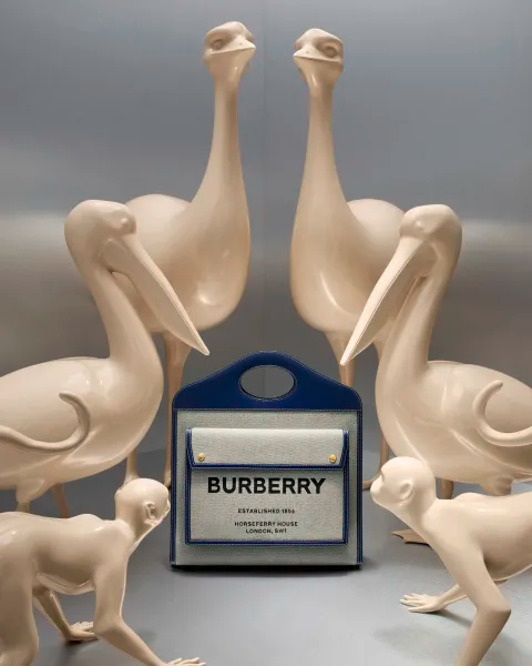 “Burberry动物王国”快闪店